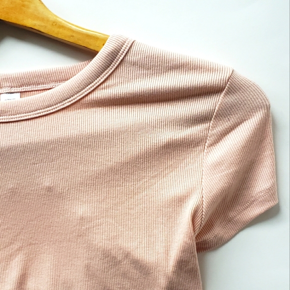 Open Back Ribbed Tee - Picture 4 of 5